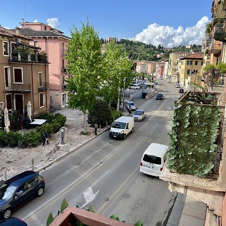 Verona Rooms Экстерьер фото
